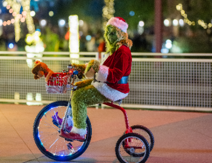 Scottsdazzle Stroll & Shop